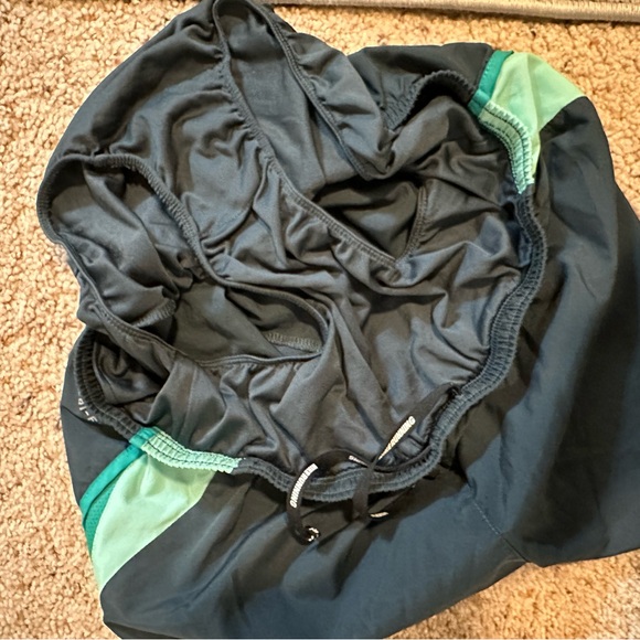 Nike Running Shorts Size M - Picture 5 of 5